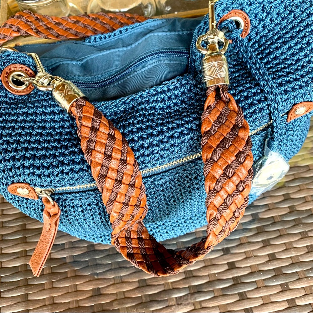 The Sak Indio Crochet Satchel Hobo Handbag EUC